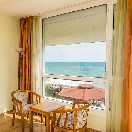 Iris 3* Sveti Vlas