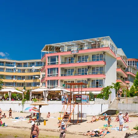 Otel Iris 3*
